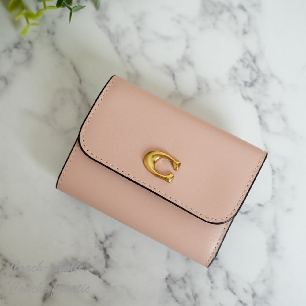 Coach CBF60 Essential Card Holder Wallet In Colorblock Brass/Cream Multi NWT - Picture 5 of 13